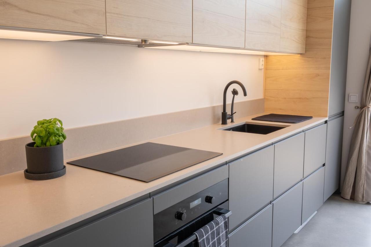 Malevik Tiny House Apartman Kullavik Kültér fotó